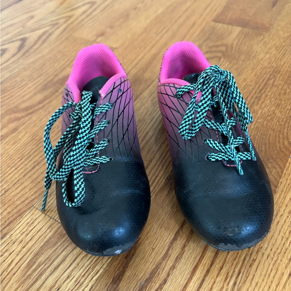 Girls size 10 soccer cleats